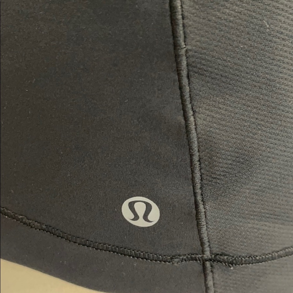 Bundle Lululemon Tanks - image 3